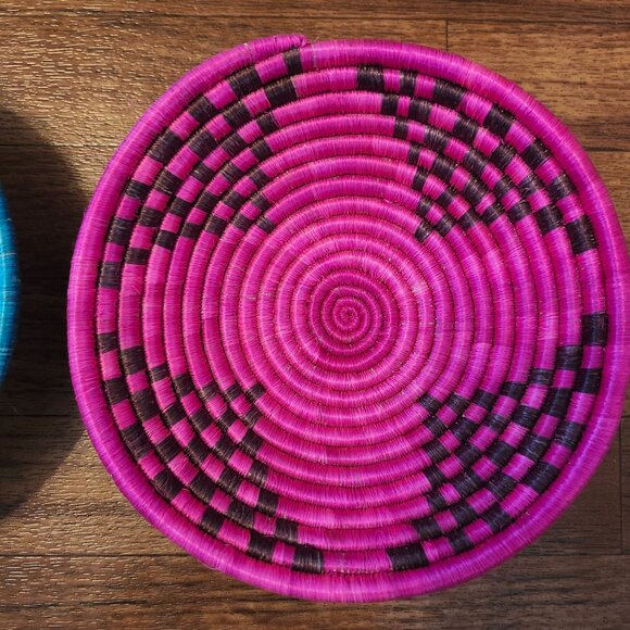 Baskets Set Round Wall Decor & Storage Pink/Brown and Blue/Tan 8" - Picture 3 of 7